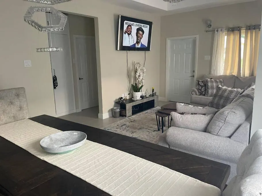 Natty'S Cozy Beach House In Hanover Jamaica Lucea Villa